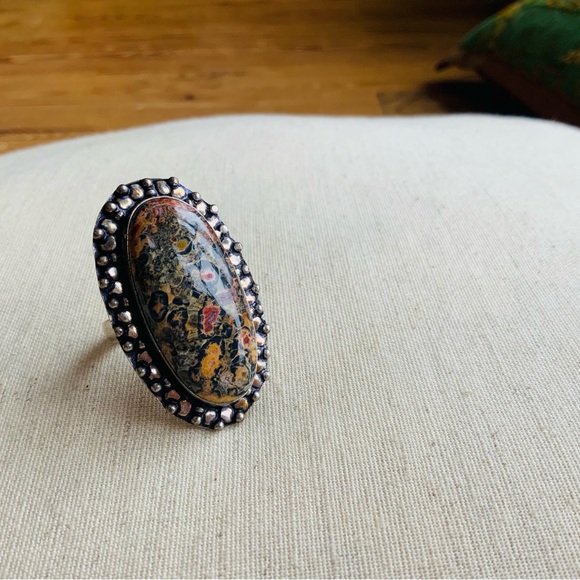 Set of 6 jasper and tiger jasper rings. - Picture 7 of 11